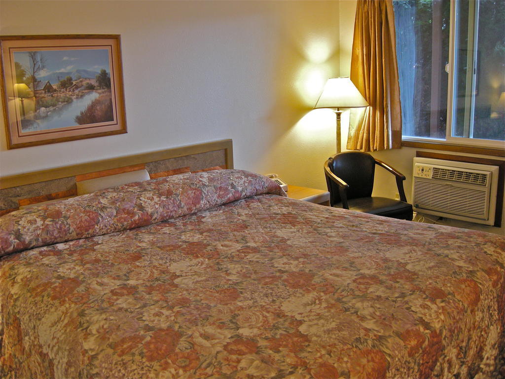 Royal Motor Inn Ла-Ґранд Екстер'єр фото