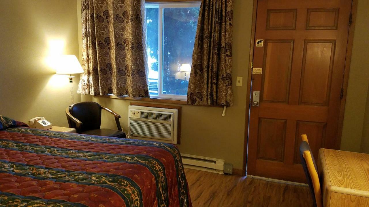 Royal Motor Inn Ла-Ґранд Екстер'єр фото